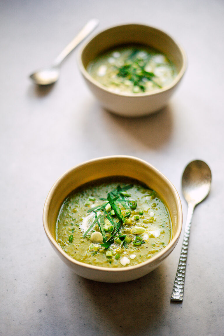 Bärlauch-Erbsen-Suppe mit Süßkartoffel